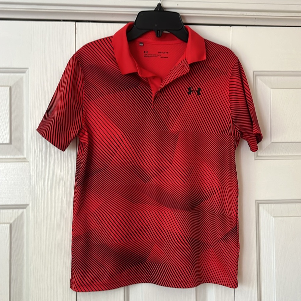 Under Armour Red & Black Polo style T Shirt Youth Large
